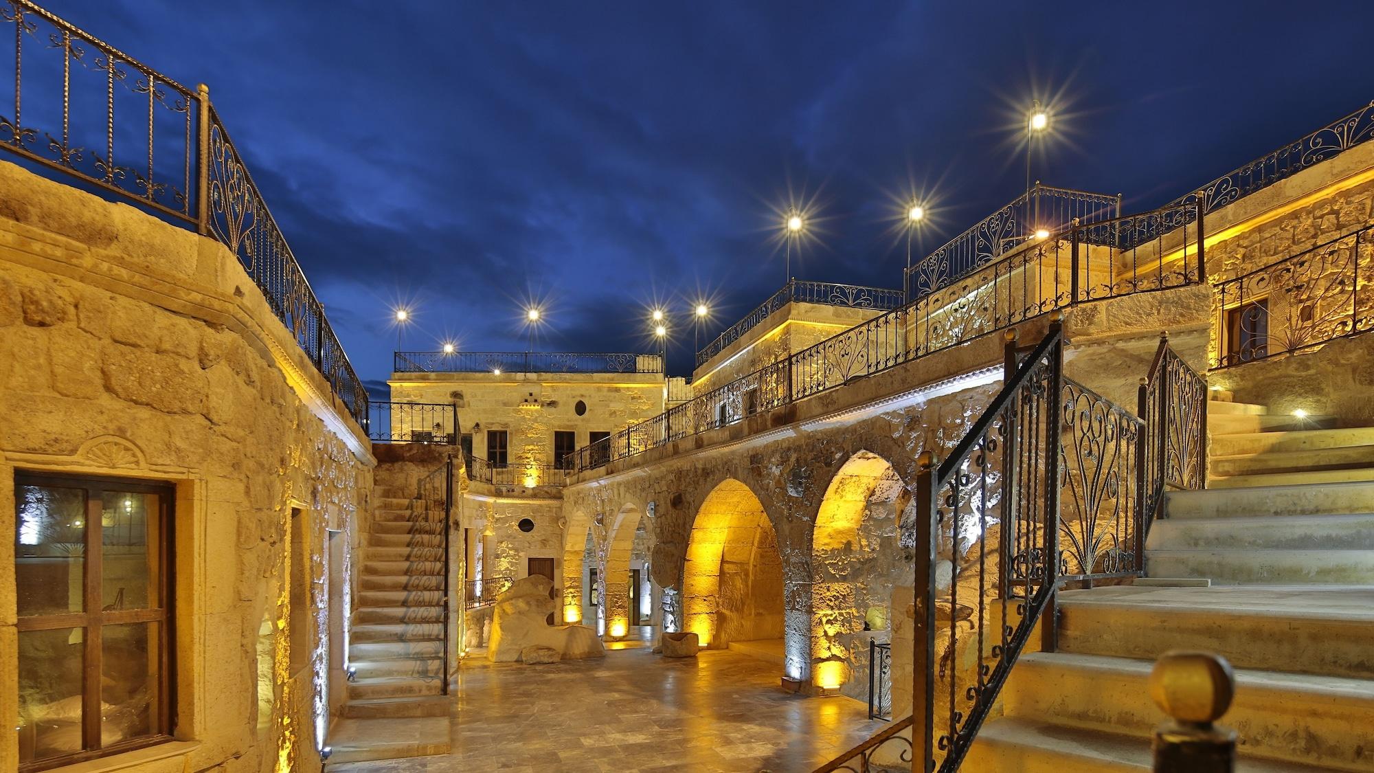 Golden Cave Suites Ουργκούπ Εξωτερικό φωτογραφία
